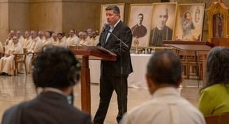 Catholics pray for an end to raids at LA Immigration Mass