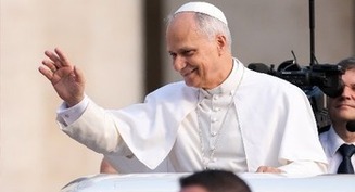 Leo's first official text