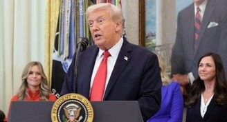 Obispos 'rechazan enérgicamente' la propuesta de Trump para aumentar acceso a fecundación in vitro