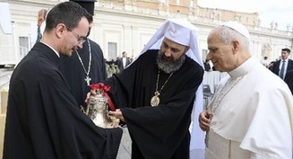 La esperanza no significa tener todas las respuestas, sino esperar y confiar, dice el Papa