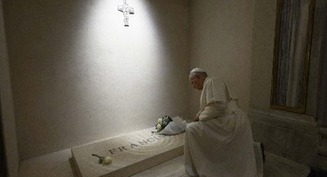 Christ 'tamed' death, but people may still feel sad or outraged, pope says