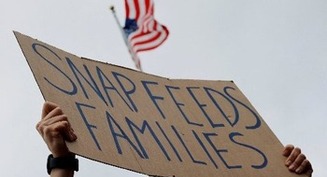 Corte Suprema se pone del lado de Administración Trump, bloquear temporal financiación completa SNAP