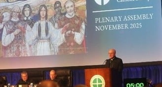 Obispos de EEUU respaldan prohibición de 'intervenciones de género' en asistencia médica católica