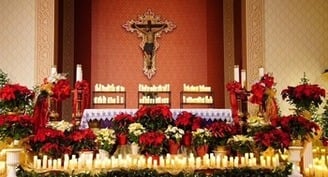 Christmas at the Cathedral draws hundreds