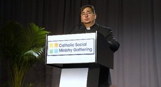 US bishop pleads for human solidarity with 'discarded' migrants,' sharing their stories