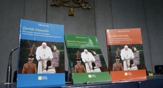 Documentos: El Papa escribió la reforma de la Curia, cuatro encíclicas, seis exhortaciones