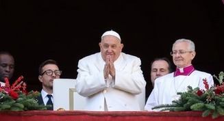 Con el toque de un pastor, el Papa Francisco predicó la misericordia y abrazó las periferias