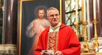 USCCB ends cooperative agreements with US government after work suspended