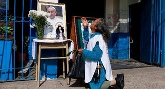 Native Argentina says goodbye to Pope Francis