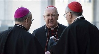 Los cardenales eligen a prelados para ofrecer reflexiones sobre la Iglesia, el futuro papa