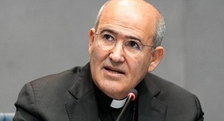 The Portuguese poet that could become pope