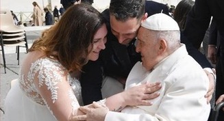 Papa Francisco recordado por su marca duradera en el ministerio matrimonial y familiar De la Iglesia