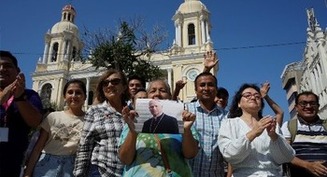 In boots during floods, in vestments at Mass: Peruvians claim Leo XIV as a local