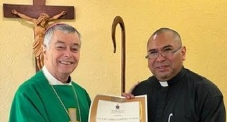 ​Párroco de Kentucky busca mostrar que el rostro de Dios 'es amor y misericordia'