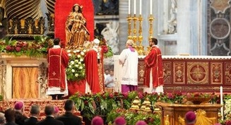 12 takeaways from new survey on Mary's impact on vocations