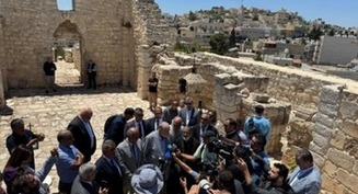 Huckabee demands Israel punish settlers for 'act of terror' on West Bank church