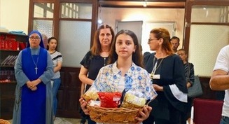 Gaza's Catholic pastor recalls 'terrible' attack as Parolin decries 'war without limits'