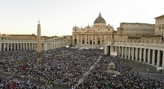 As Jubilee of Youth starts in Rome, Catholics highlight signs of religious revival