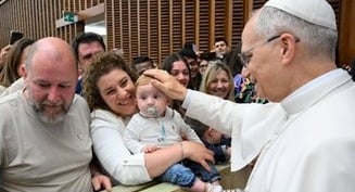 Pope approves expanded family benefits for Vatican employees