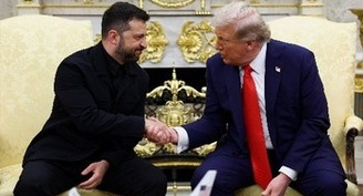 Trump meets with Zelenskyy, European leaders after Putin summit