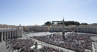Pope prays for Minneapolis victims, denounces 'pandemic' of gun violence