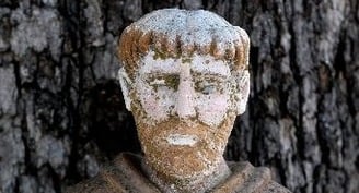 El Papa establece un jubileo para conmemorar los 800 años de la muerte de San Francisco