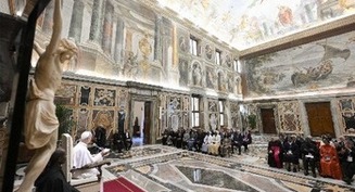 El Papa advierte que se ha avanzado muy poco en la protección de los niños en todo el mundo