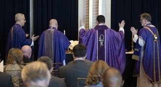 Ecumenical forum features first Catholic Mass celebrated at Museum of the Bible