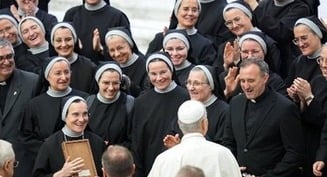 Marriage or the priesthood? Pope Leo XIV shares advice for discerning one's vocation