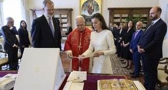 Pope Leo XIV meets Spanish royals, renewing crown's historic bond with Basilica of St. Mary Major