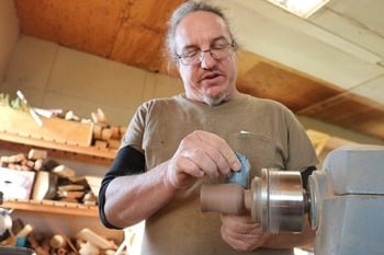 At recovery farm woodshop, men rediscover purpose, Christmas spirit