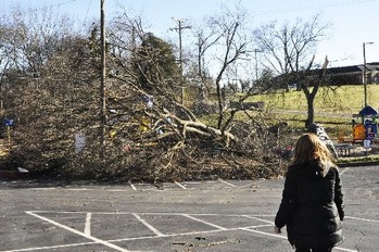 Tennessee Catholic school closes early for Christmas following storm damage