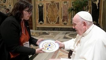 El Papa: Escuelas y universidades, espacios privilegiados para la integración