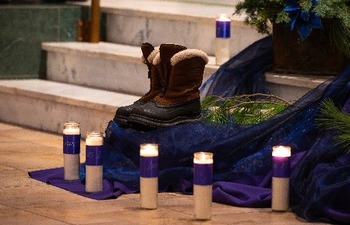 Memorial services around country honor fallen homeless