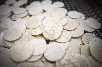 La ciencia de los milagros eucarísticos puede reforzar la fe, pero no debe distraerla