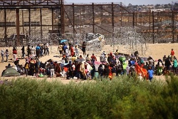 U.S. Border Patrol records sharp increase in arrests; situation of migrants in Mexico deteriorates