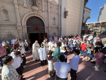 Jubilee Year of Hope draws hundreds to St. Augustine Cathedral