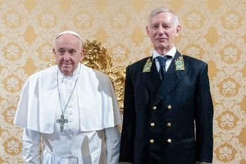 El Vaticano dice que el Papa no ha aceptado la invitación para ir a Rusia