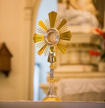 A Eucharistic Word: Giving