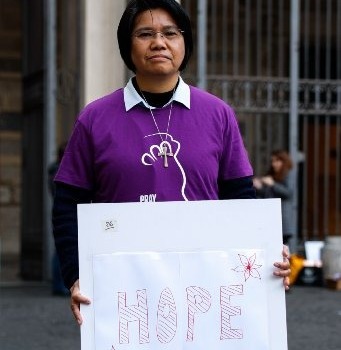 La lucha contra la trata de personas debe incluir la lucha contra sus delitos en línea