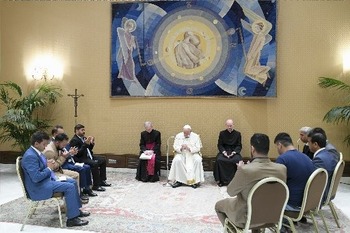 Pope prays for peace, calls for end of discrimination in Afghanistan