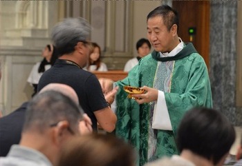 Priest: Chinese Catholics 'rooted' in their faith, serious about relaying it to their children