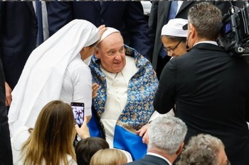 Christians are called to spread 'fragrance of Christ,' pope says