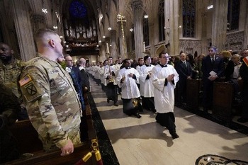 Report: Graduate, college-level seminary enrollments continued to slide