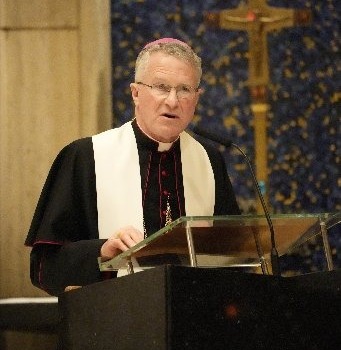 El presidente de la USCCB insta a los estadounidenses a ver a Cristo 'en cada persona'