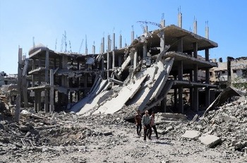 Holy Land patriarch welcomes announcement of initial peace deal 'with joy' as 'first step'