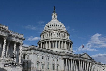 La Cámara de Representantes aprueba un paquete de financiación para poner fin al cierre del Gobierno