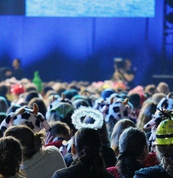 Youth embrace Pope Leo's message of hope following unique digital meeting