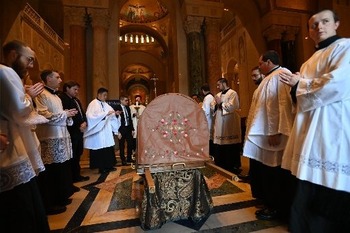 Sharing 'The Little Way,' St. Thérèse of Lisieux relics come to Washington