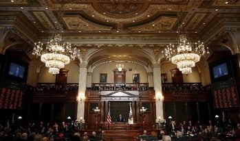 Illinois state lawmakers file bills to legalize physician assisted-suicide